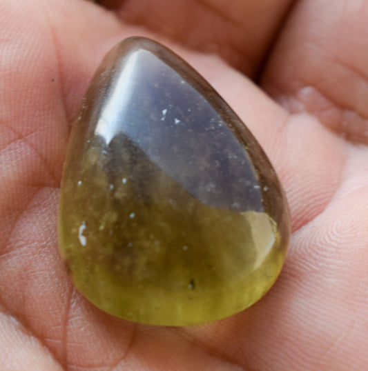 Libyan Desert glass Cabochon, desert glass from an asteroid impact- 12 gram