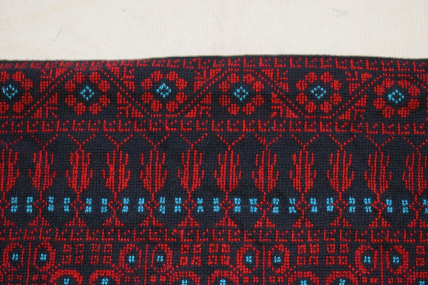 Hand Stitched embroidered Egyptian / Palestinian Bedouin Wrap Shawl Scarf