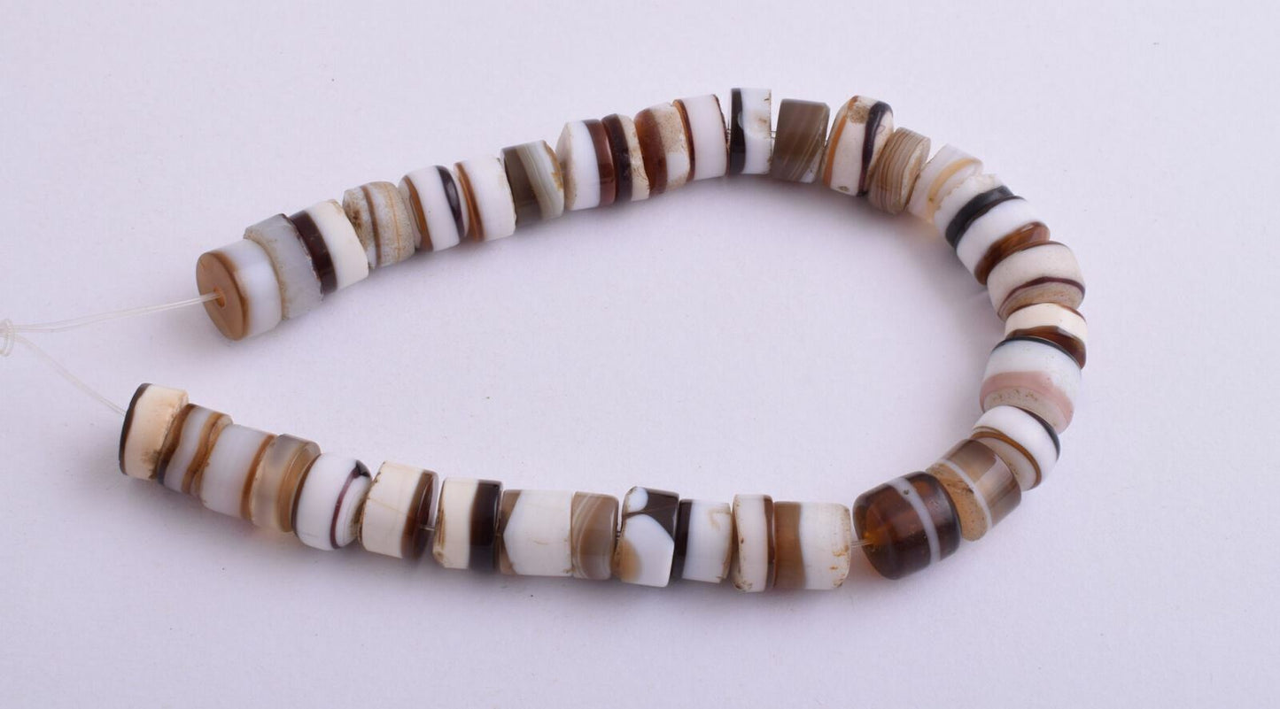 37 Antique banded Agate Beads wholesale-Idar-Oberstein beads-Trade beads-34 gram