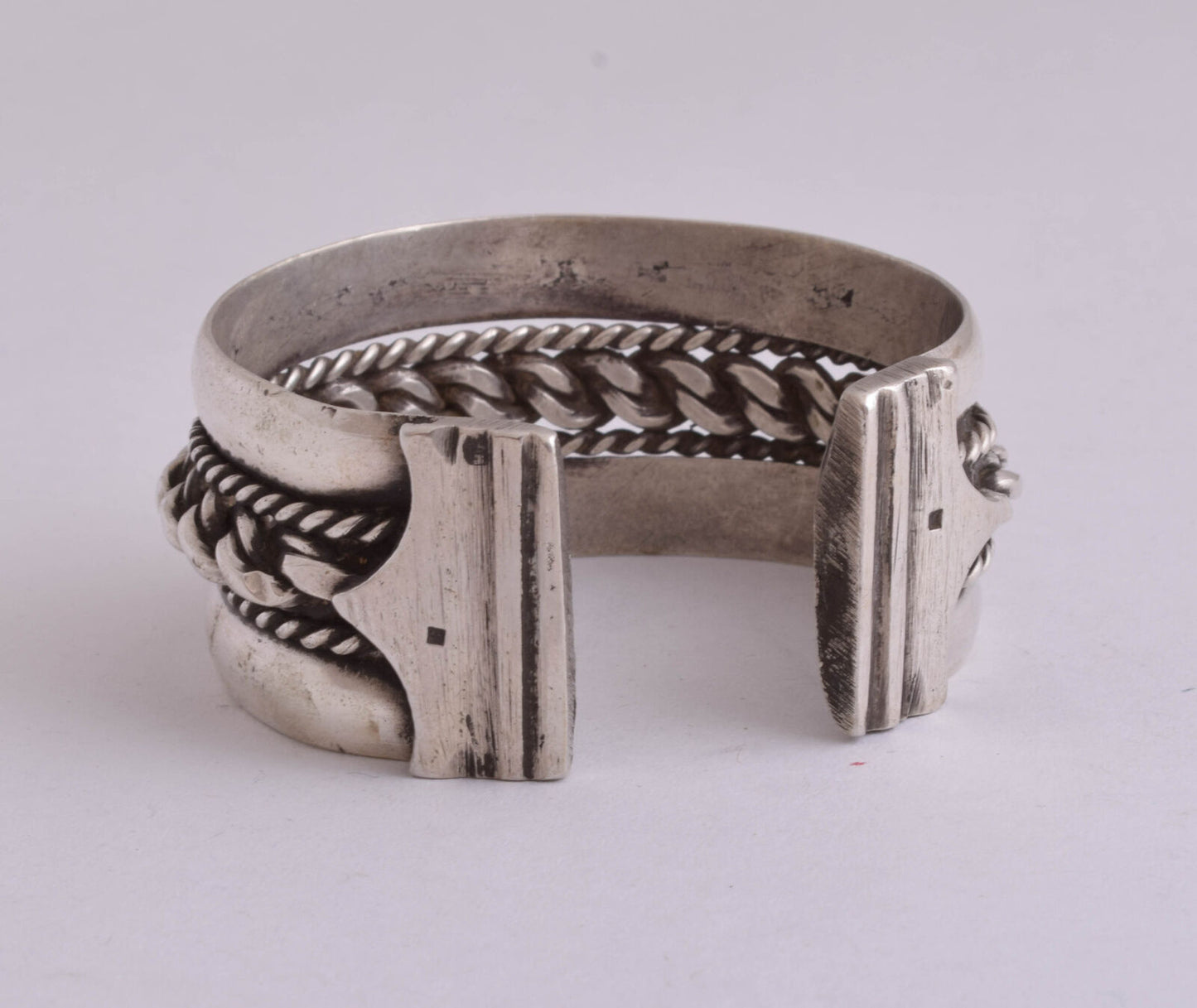 Vintage Egyptian Ethnic Bedouin Silver Siwa Bracelet Cuff