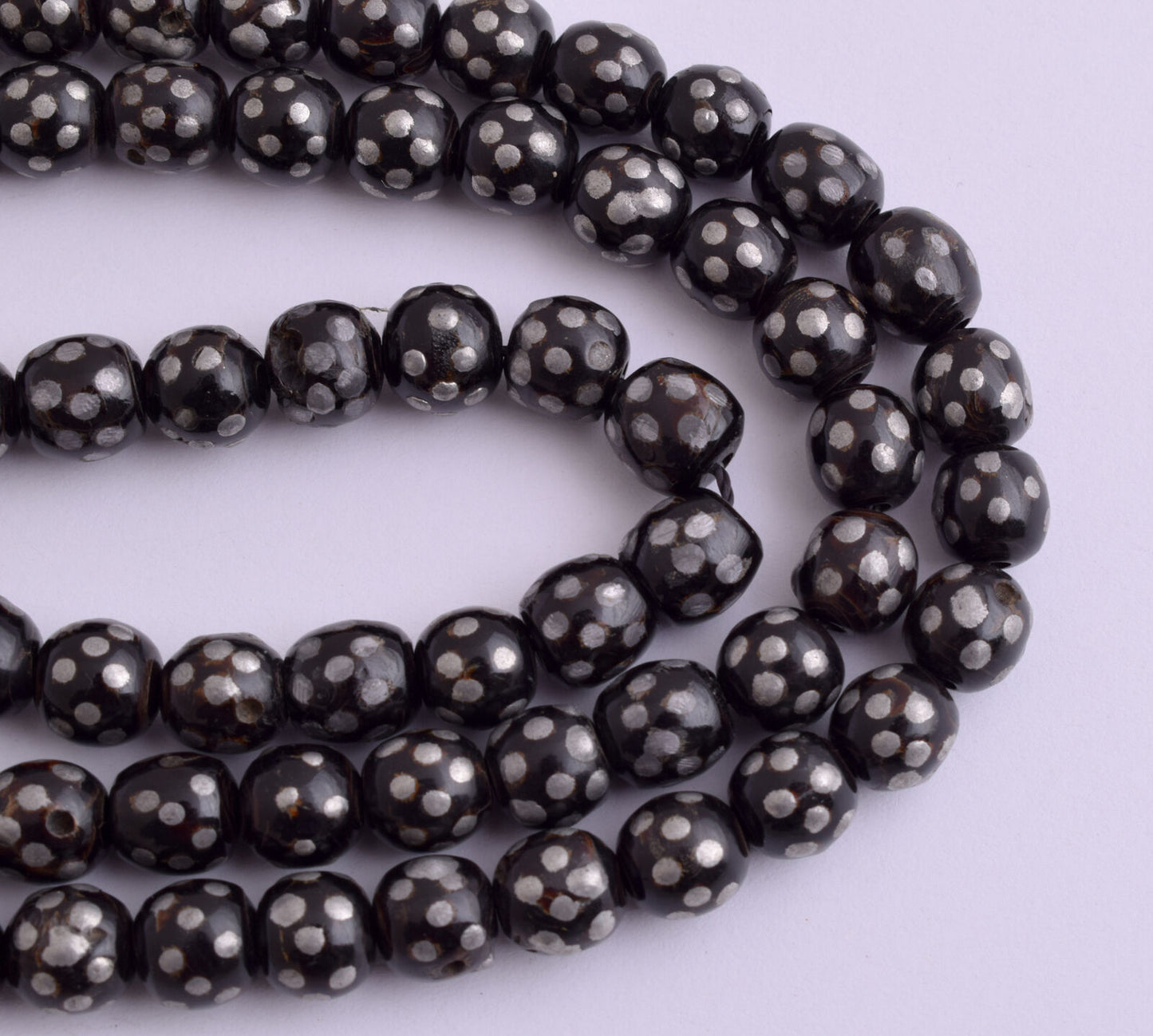 Antique black coral Makawy -Prayer beads-komboloi strand-90 gram-يسر مكاوي قديم