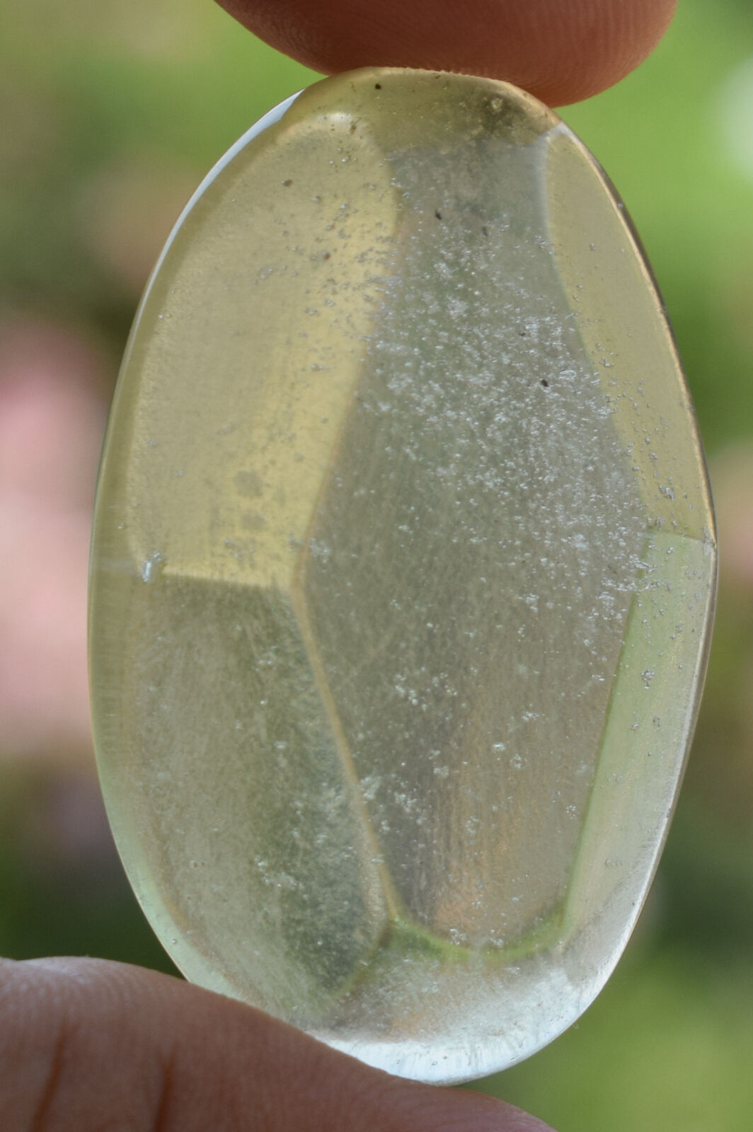 Faceted Libyan Desert glass Gemstone,desert glass from asteroid impact-100 carat