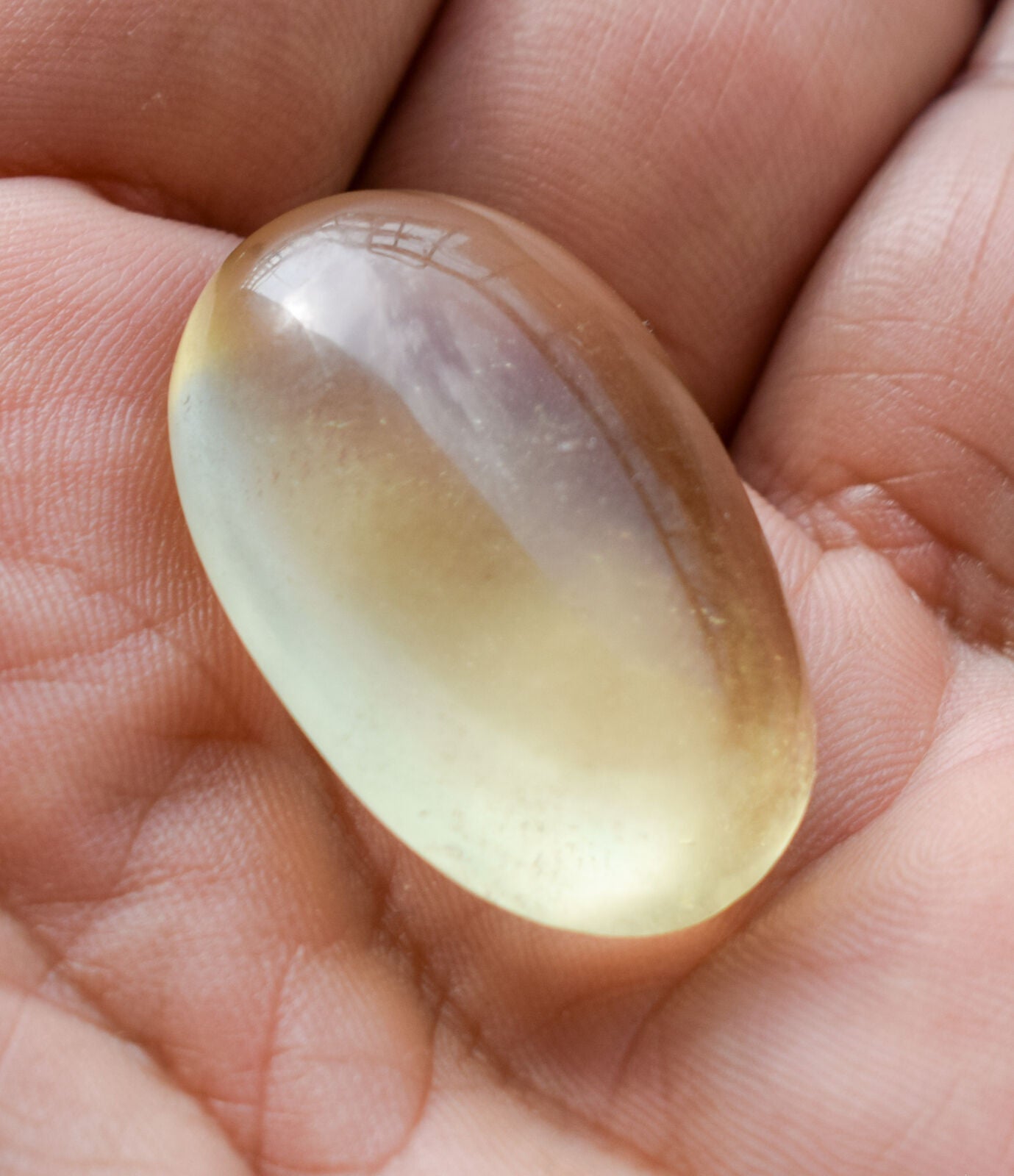 Libyan Desert glass Cabochon, desert glass from an asteroid impact- 15.5 gram