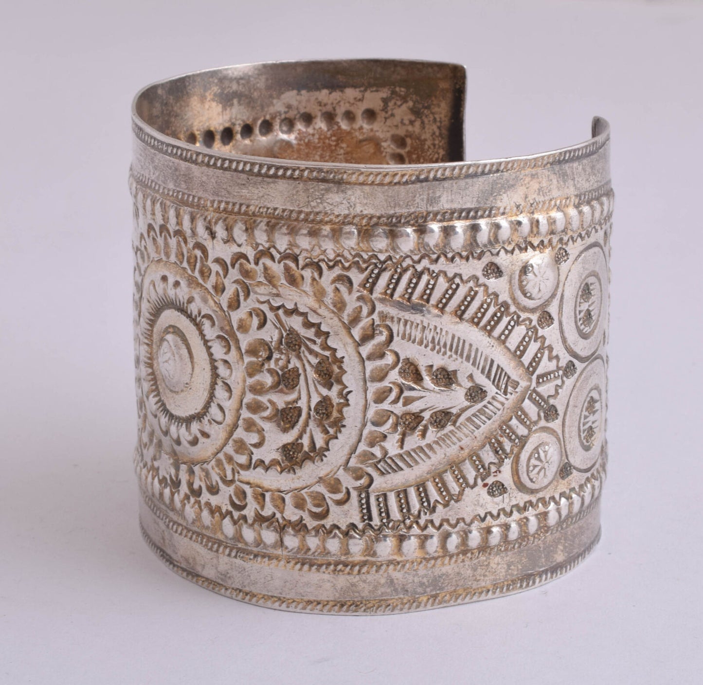 Vintage berber Bracelet-Bedouin silver ethinic hand carved bracelet Cuff-Lybia