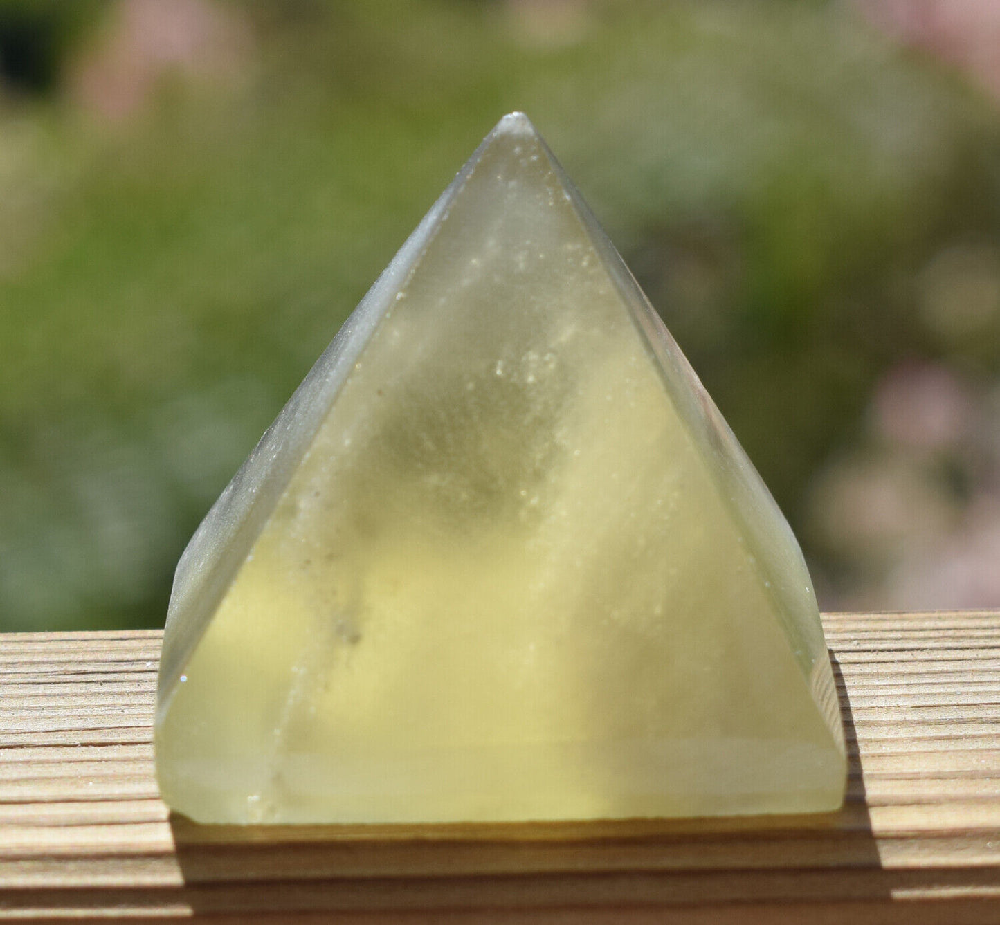 Libyan Desert Glass Pyramid-288 ct-Meteorite Tektite-asteroid impact