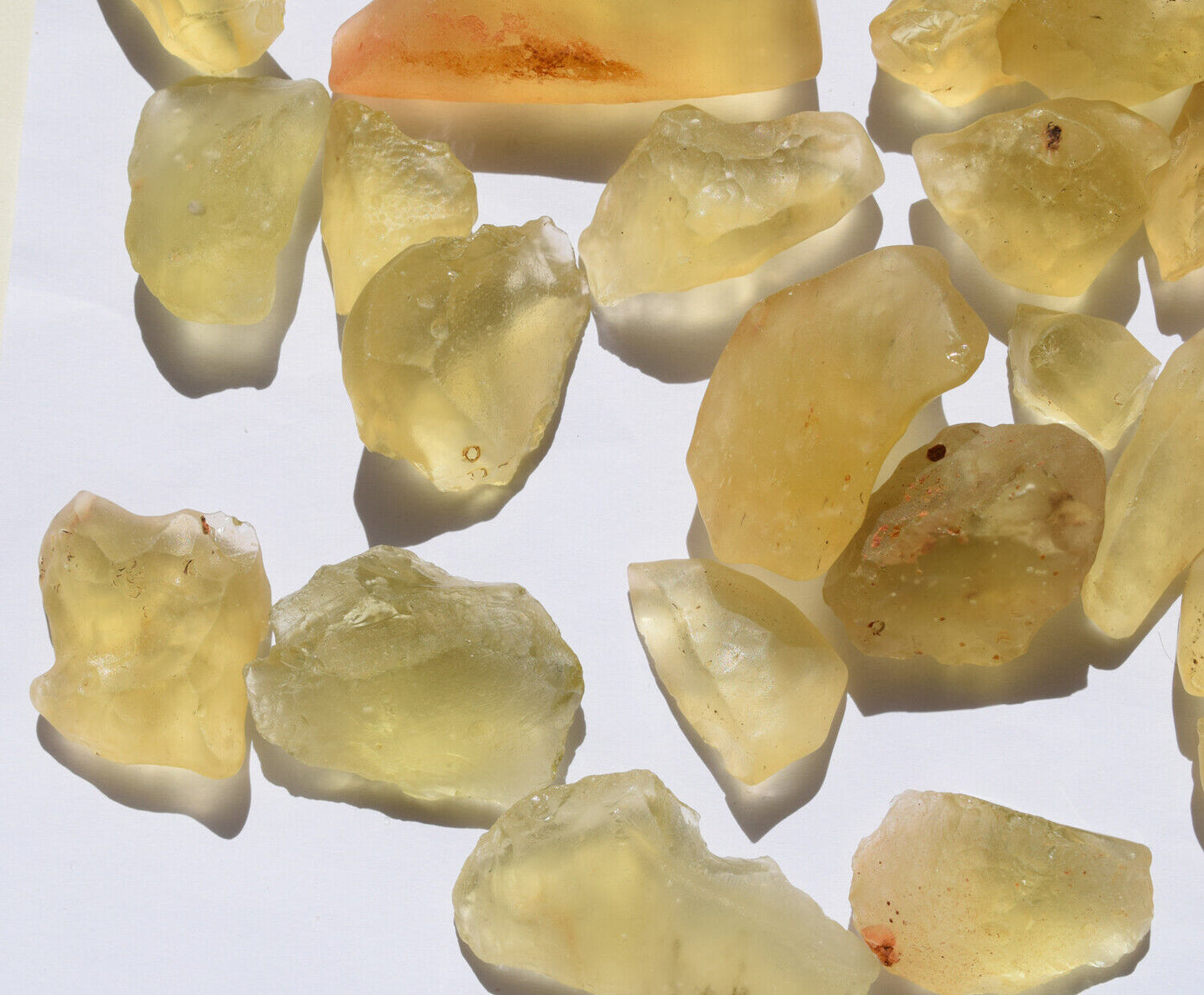 Libyan Desert glass lot-46 pieces- 480 grams- Meteorite Tektite-asteroid impact