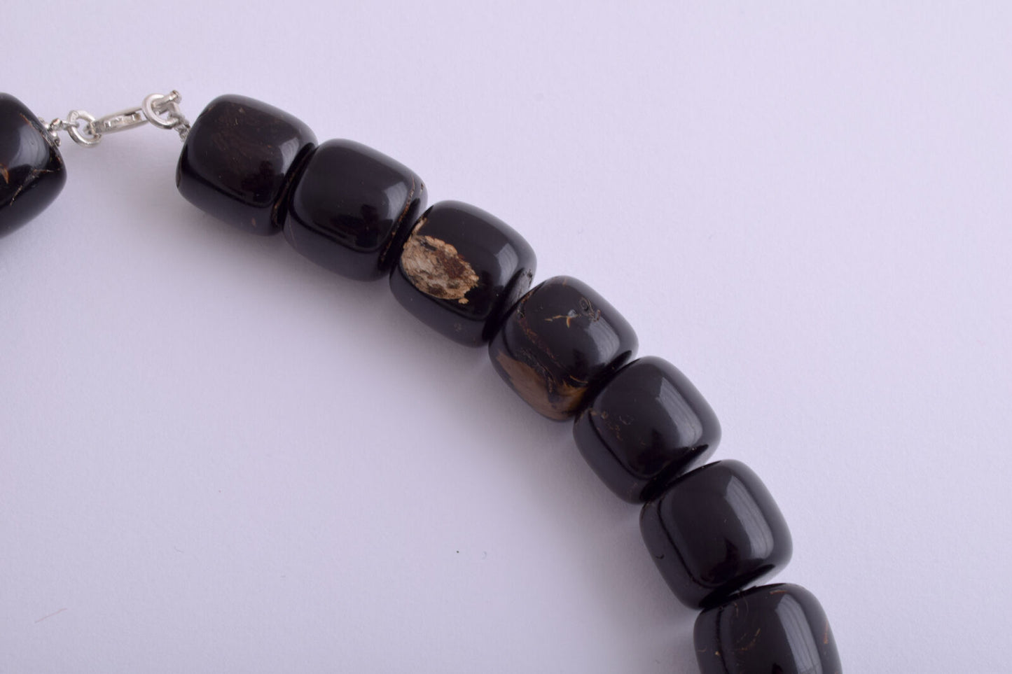 Black coral Yusr beads strand necklace strand- 140 gram-33 beads