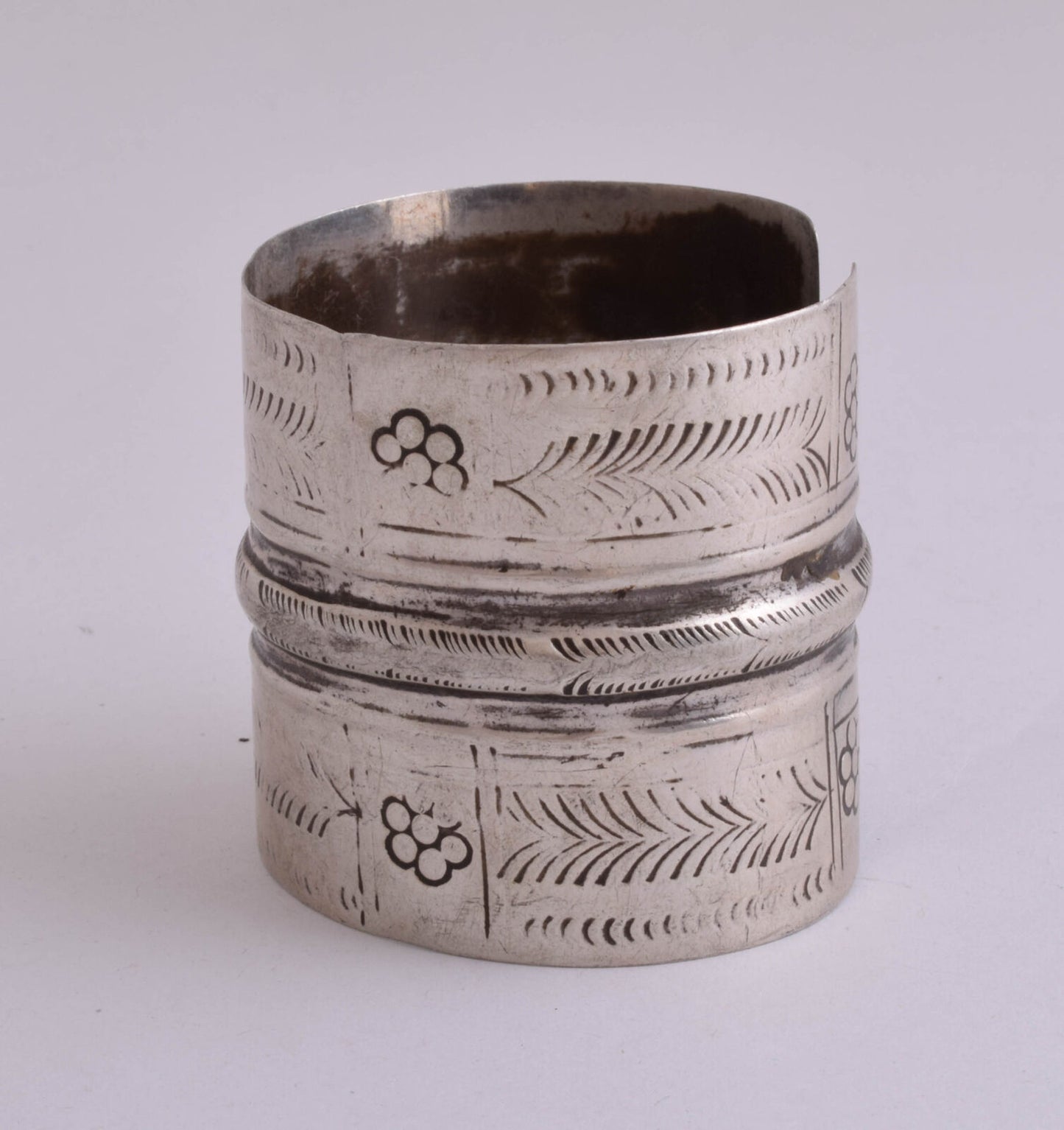 Vintage siwa berber Bedouin silver bracelet Cuff