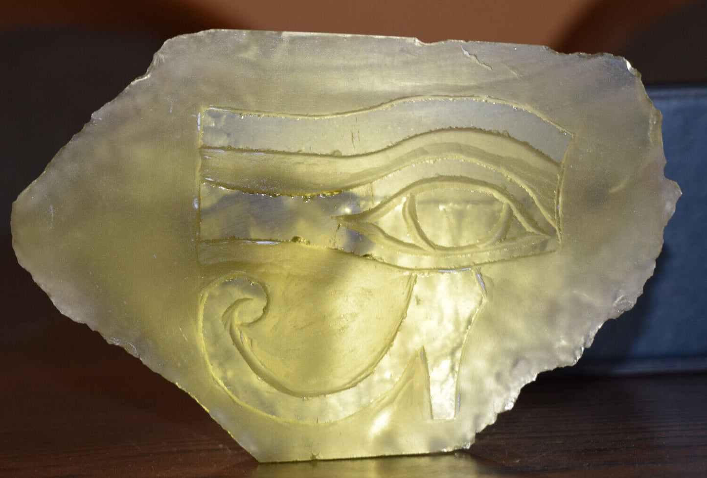 Libyan Desert glass-Eye of Horus-380 grams-Hand carved-Egypt-asteroid impact