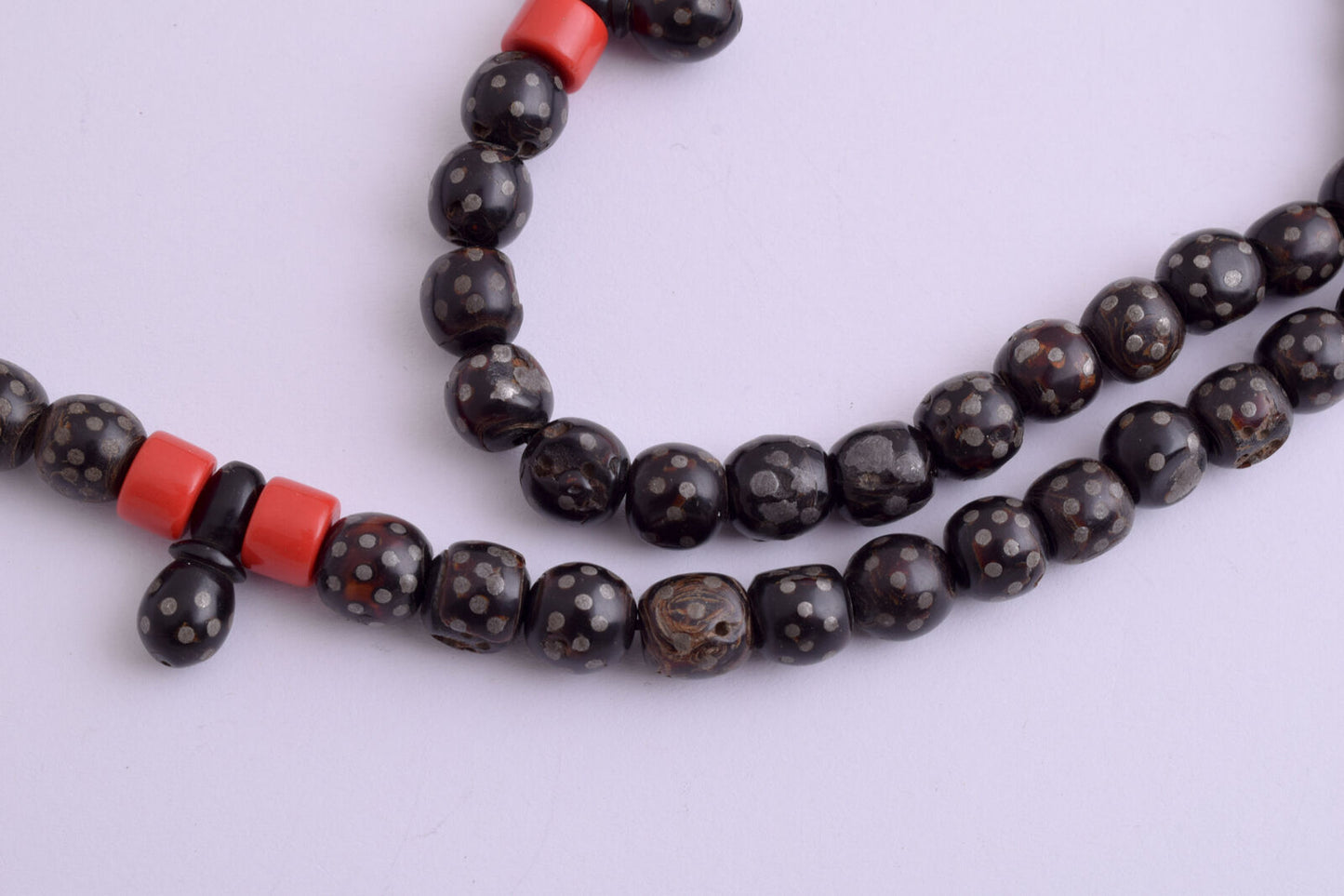 Antique black coral Makawy -Prayer beads-komboloi strand-70gram-يسر مكاوي قديم