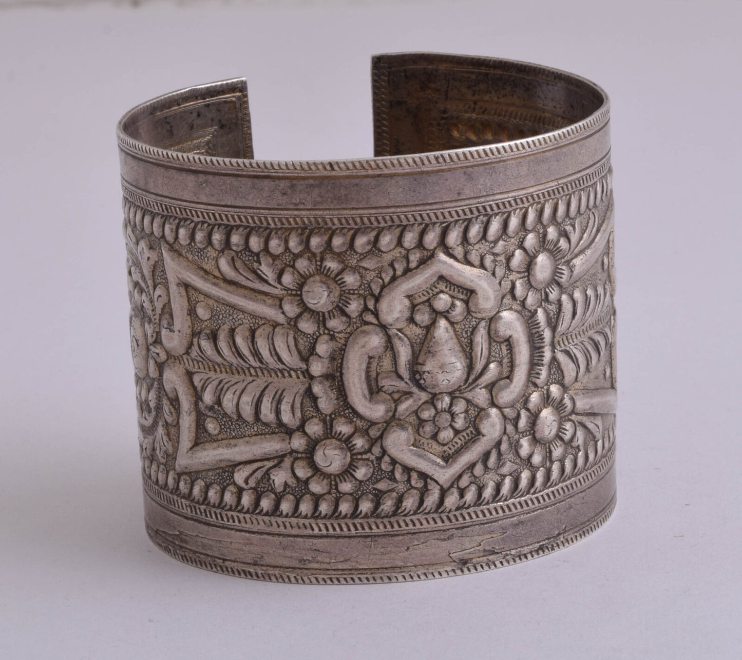 Vintage berber Bedouin silver bracelet Cuff-LIBYA