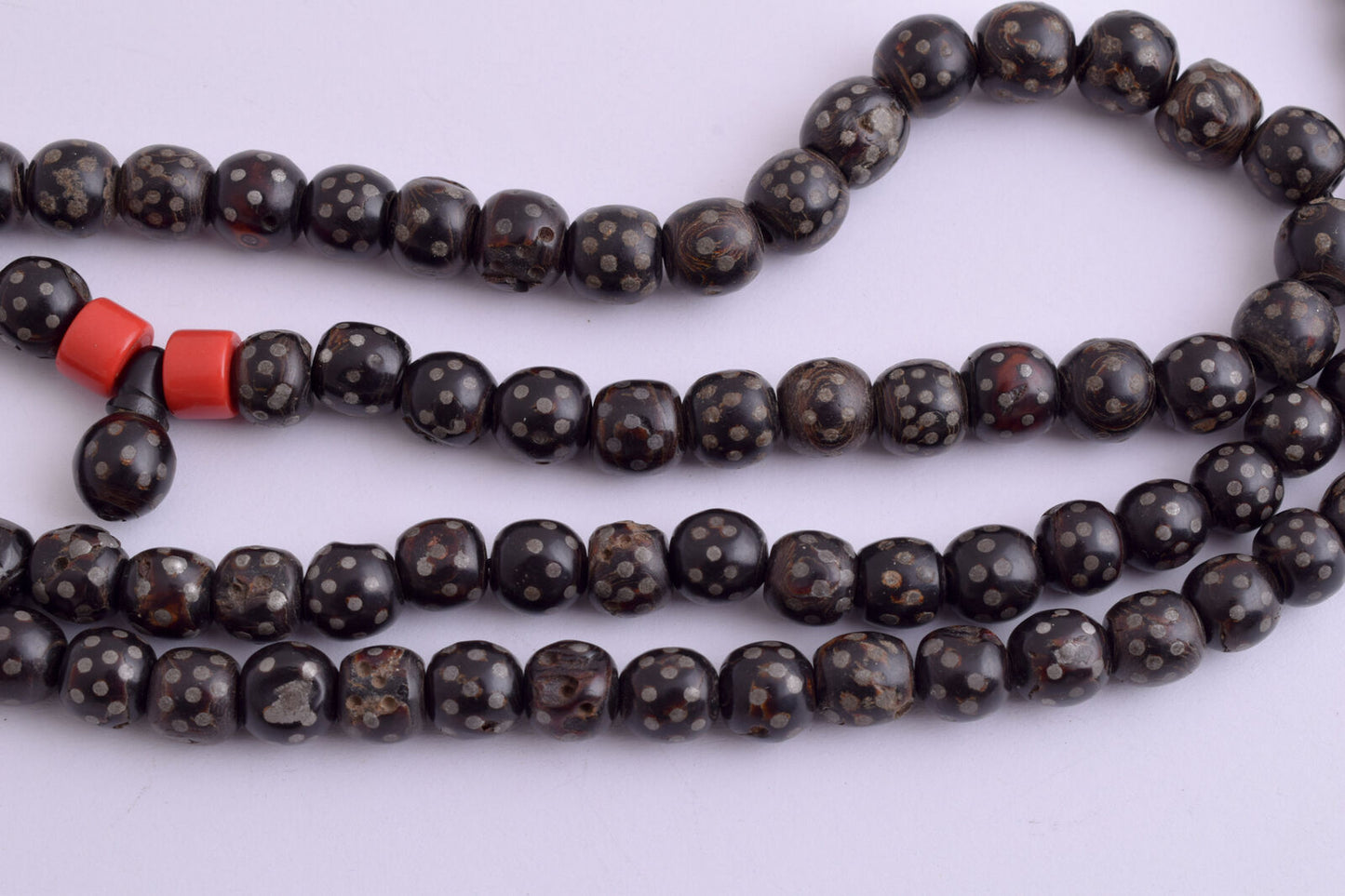 Antique black coral Makawy -Prayer beads-komboloi strand-70gram-يسر مكاوي قديم