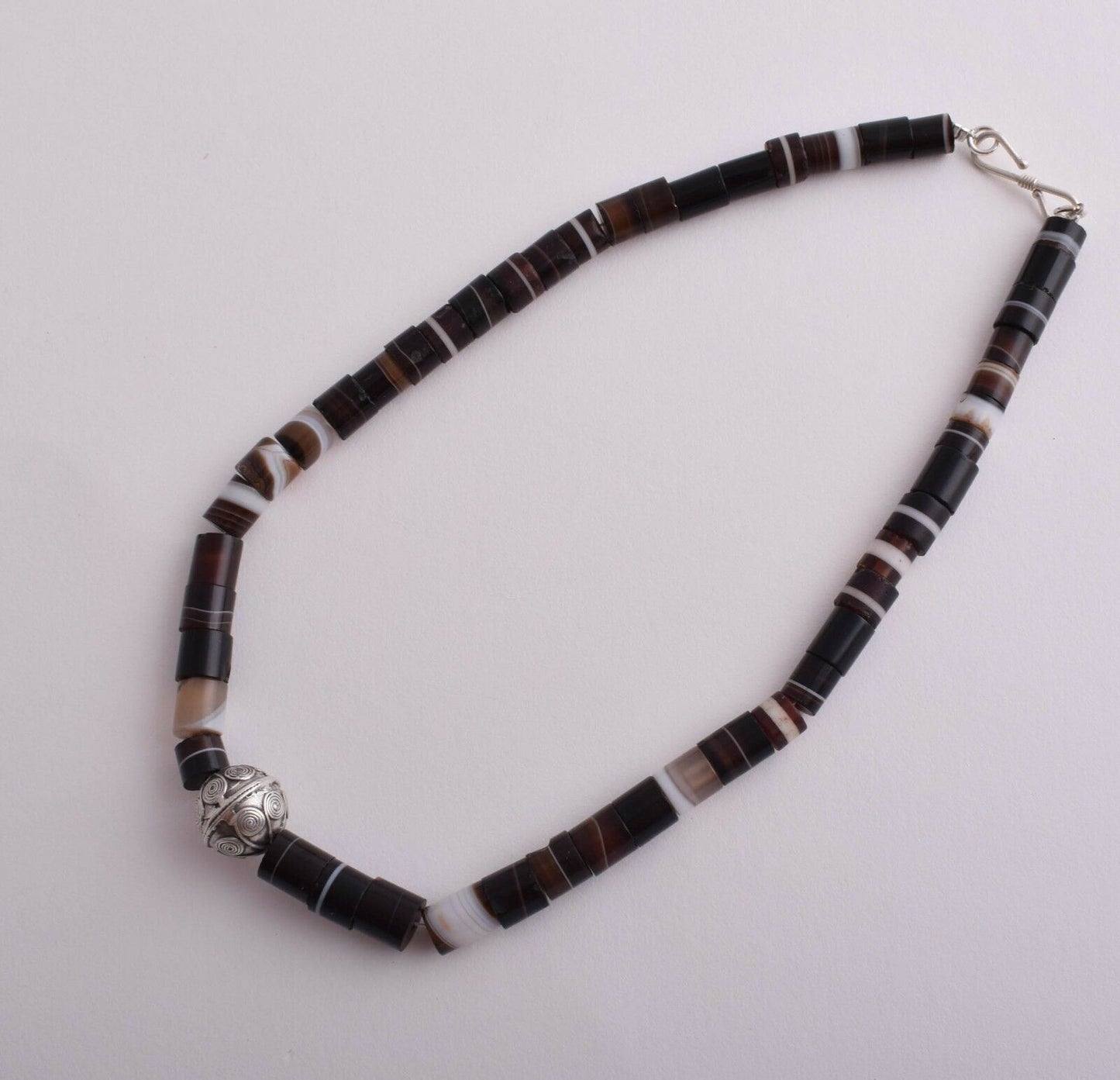 Antique banded Agate/ sterling silver Necklace choker / SALE