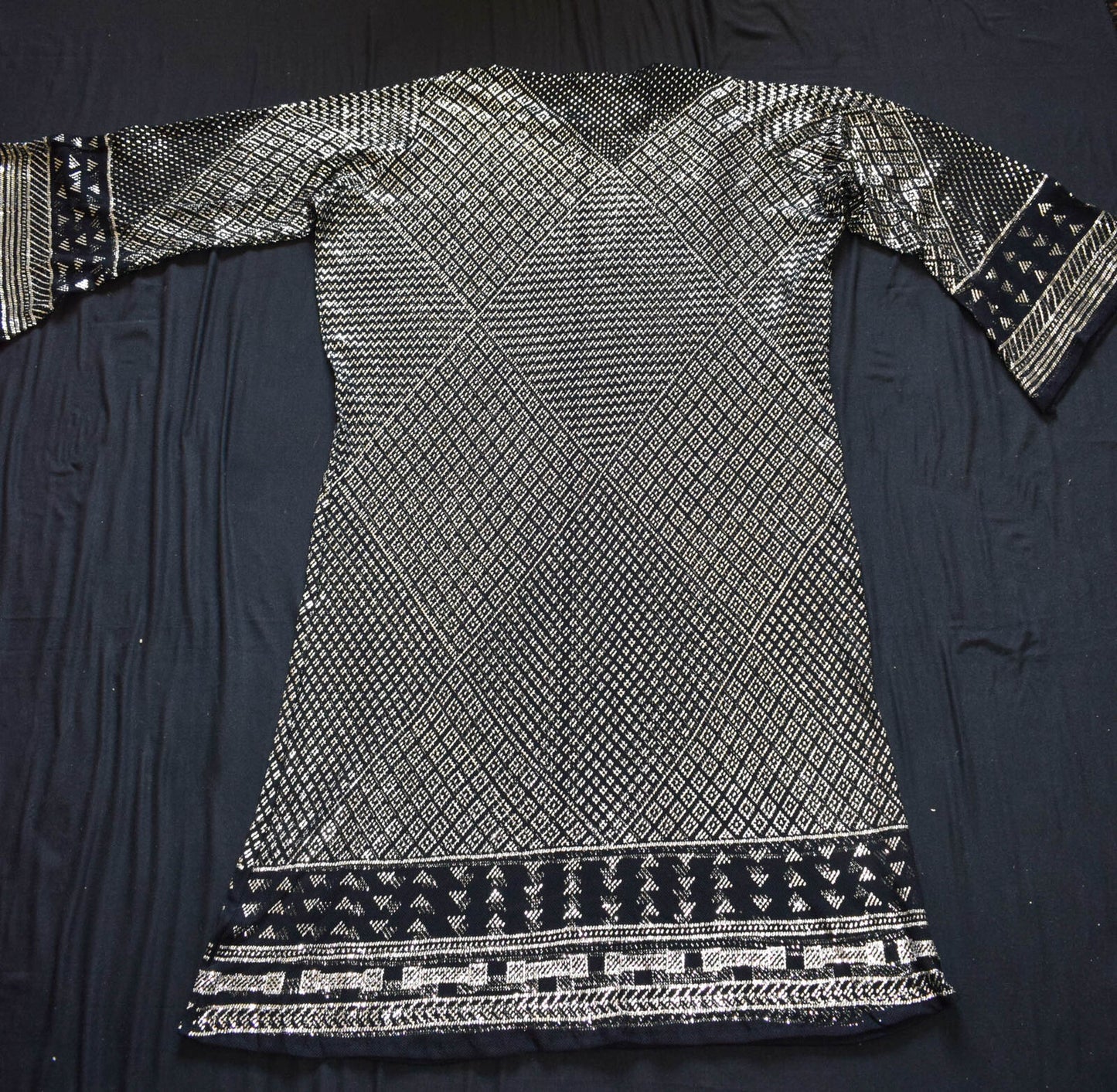 Black Egyptian Assuit Silver color metal / net tulle fabric Dress Abaya Kaftan